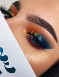 Analogous Eye Makeup, Bold Colorful Eye Makeup, Fall Eyeshadow Looks 2023, Orange And Blue Makeup Looks, Blue And Orange Eyeshadow Looks, Orange And Blue Makeup, Cool Eyeshadow Looks, Vibrant Makeup Looks, Bold Eye Makeup Looks