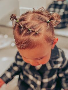 11 Month Old Hairstyles, 9 Month Hair Styles, Hairstyle Baby Girl, Short Toddler Girl Hairstyles, Hairstyle For One Year Old, Hairstyles For Infants With Short Hair, Short Hair Baby Hairstyles, Short Hair Toddler Girl