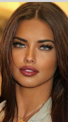 Adriana Lima Eyes, Gorgeous Eyes, American Beauty, 인물 사진, Beauty Face, Beautiful Eyes