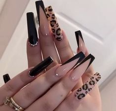 Full Cover Nail Tips, Long Press On Nails, Leopard Print Nails, Nagel Tips, Manicure Tips, Leopard Nails, Fake Nails With Glue, Long Acrylic Nails Coffin, Animal Print Nails