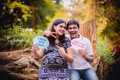 Maternity Photo Shoot With Props, Photo Shoot With Props, Photo Shoot Props, Props Ideas, Maternity Photo Props