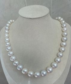 Classic South Sea White Pearl Beaded Necklace, 7.5-11mm,  Round, Beautiful Bright Cool White Color, Very High Luster. Absolutely Stunning and Eye Catch Necklace. 🤩   Lustrous beauty  Super value Pearls ★ Genuine South Sea White Pearls  ★ Origin: Australia  ★ Size: 7.5-11mm ★ Shape:  Round ★ Color: Natural Untreated, Beautiful Bright White, Stunning Cool white ★ Luster: Very Nice, High Luster ★ Surface: Nice, Mirror Like, Mostly Clean(90 lightly spotted, gentle texture, minor imperfections not v Luxury Vintage White Beaded Necklaces, Luxury Single Strand Round Beaded Necklace, Classic White Jewelry With Polished Beads, Luxury Round Bead Jewelry, Classic Beaded Necklaces With 8mm Round Beads, Luxury Pearl White Round Beads Necklace, Luxury Pearl White Round Bead Necklaces, Luxury Pearl White Necklaces With Round Beads, Luxury White Polished Bead Necklaces