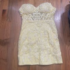 Size 4, Yellow, Worn Once Yellow Homecoming Dress, Yellow Homecoming Dresses, Book Decor, Homecoming Dress, Homecoming Dresses, Homecoming, Prom Dresses, Size 4, Prom