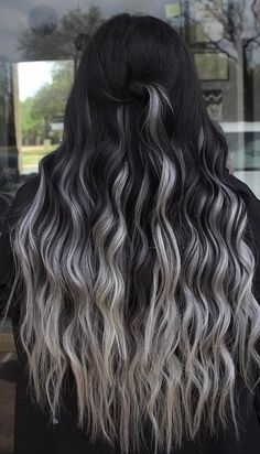 Fun Dark Hair, Hair Colors Trending, Green Hair Color Ideas, Mane Magic, Short Hair Blonde, Green Hair Color, Goldie Locks, Brunette Red