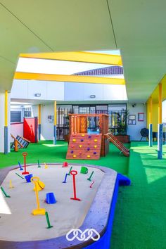 Childcare centre playground with sandpit and play fort Daycare Playground, Preschool Montessori, Preschool Playground, Learning Preschool, Preschool Programs, Playground Design, Day Care, Drop Off, Early Learning