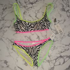 No Boundaries Zebra And Neon Print Bikini Bottoms Size Small Nwt Hygienic Liner In Tact Waist Measures 13.5” 82% Nylon 18% Spandex Machine Washable Line Dry From A Smoke Free And Pet Free Home Fitted Zebra Print Swimwear For Summer, Fitted Zebra Print Triangle Top Swimwear, Black Fitted Swimwear With Zebra Print, Fitted Zebra Print Swimwear For Swimming, Fitted Black Zebra Print Swimwear, Zebra Print Stretch Swimwear For Beach, Stretch Zebra Print Swimwear For Beach, Strap Swimwear, Black Swimsuit Top