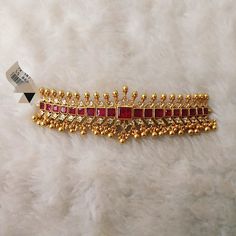 Choker Necklace Designs, Indian Bridal Jewelry Sets, Fancy Jewelry Necklace, Antique Jewellery Designs, Gold Jewelry Simple Necklace, Pearl Necklace Designs, Jewelry Set Design, Gold Necklace Indian Bridal Jewelry, Indian Jewellery Design Earrings