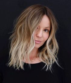 Beach Blonde Hair Color, Blonde Lob, Anh Co Tran, Haircut Types, Long Bob Haircuts, Lob Hairstyle, Feeling Pretty, Collar Bone