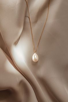 Giulia Pearl Necklace Elegant Teardrop Pendant Pearl Necklace, 14k Gold-filled Teardrop Pearl Chain Jewelry, Elegant Teardrop Pearl Necklace With Adjustable Chain, Elegant Hypoallergenic Pendant Necklaces, Elegant Hypoallergenic Pendant Necklace, Timeless Pearl Necklace As Gift, Everyday Pearl Drop Jewelry, Timeless Gold Pearl Necklace As A Gift, Timeless Pearl Necklace For Gift