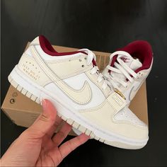 Sz Various Nike Dunk Low Se Just Do It White Phantom (Women's) Unisex Custom Sneakers With Red Sole For Sports, White Custom Sneakers With Red Sole, Custom White Sneakers With Red Sole, Nike Bandana, Nike Dunk Low Disrupt, Nike Air Force Max, Spike Bag, Dunks Outfit, Nike Air Monarch