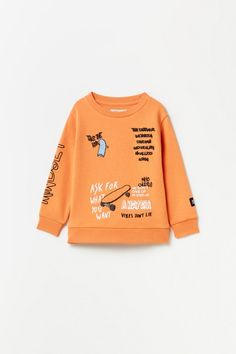 Round-neck sweatshirt - Kids & Babies | Boy | Sweatshirts and Joggers Childrens Fashion Boys, Trendy Sweatshirts, Trendy Baby Clothes, Boys Sweatshirts, Children's Fashion, Round Neck Sweatshirts, Boys Jacket, Childrens Fashion