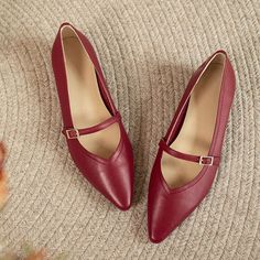 2208M3118RY133-3 Mary Jane Shoes Heels, Mary Jane Heels, Jane Shoes, Mary Jane Shoes, Leather Items, Flat Shoes Women, Mary Janes, Block Heels, Rubber Sole