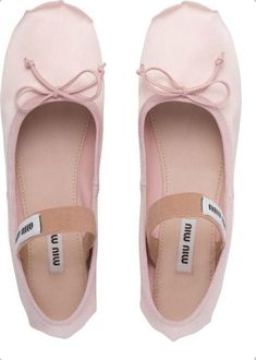 Ballet Flats Pink, Miu Miu Logo, Leather Ballet Flats, Miu Miu Ballet Flats, Smooth Leather, Miu Miu, Ballet Flats, Calf Leather, Shoes Flats