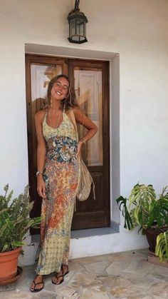 Granola Summer Outfits, Surfergirl Style, Looks Hippie, Look Boho Chic, Estilo Hippy, Mode Hippie, Earthy Outfits, Europe Outfits, Estilo Hippie