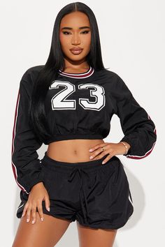 Available In Black And Hunter. Scoop Neck Long Sleeve Front Screen Windbreaker Cropped Stretch Disclaimer: Due To The Printing Process A Difference In Saturation May Occur. Each Garment Is Unique. 100% Polyester Imported | Major Moves Windbreaker in Black size 2X by Fashion Nova Scoop Neck Long Sleeve, Printing Process, Black Fashion, Fashion Nova, Scoop Neck, Size Medium, Screen, Sweatshirts, Long Sleeve