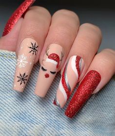 14.8k Likes, 74 Comments - TMR Beauty | Nail Artist (@estheticsbytmr) on Instagram: “Santa’s finest - Ruby the reindeer ❤️✨ . All hand painted using Mistero Milano Art Creator gels…” Festive Christmas Nails Acrylic, Dope Christmas Nails, Acrylic Nails Coffin Short, Festival Nails