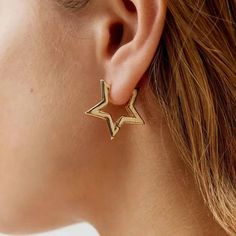 Cute Beach Outfits, Star Hoop Earrings, Star Silhouette, Chunky Hoop Earrings, Bow Necklace, Crop Top Dress, Earring Crafts, Silver Hoop Earrings, Star Shape