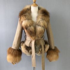 Handmade Cashmere Wool Blends Fur Coat WomenNatural Fur Collar Outerwear Luxury Thick Warm Short Jacket with BeltSize Chart (CM): Size Bust Length Shoulder Sleeves S 98 54 39 59 M 102 55 40 60 L 106 56 41 61 SPECIFICATIONS:Type: SlimStyle: CasualSleeve Style: RegularSleeve Length(cm): FullSeason: WinterSeason: Spring.Winter.AutumnPlace Of Origin: ChinaPattern Type: SolidOuterwear Type: Wool & BlendsOrigin: Mainland ChinaModel Number: WF-W-47Material Composition: Wool blendMaterial: Wool.Polyeste Elegant Long Sleeve Wedding Dresses, Fur Collar Jacket, Slim Style, Woman Suit Fashion, Fur Coats Women, Crop Top Outfits, Coat Women, Cashmere Coat, Outfit Inspo Fall