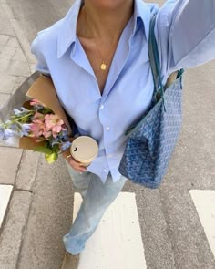 Mode Zara, Stockholm Style, Stockholm Fashion, Mode Inspo, Mode Inspiration, Looks Vintage, Clean Girl, Outfits Casuales, Blue Shirt