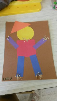 Scarecrow Shapes Preschool, Scarecrow Process Art Preschool, Scare Crow Activities For Kids, Pre K Scarecrow Craft, Scarecrow For Preschool, Scarecrow Art For Preschool, Scarecrow Shape Craft, Scarecrows Wedding Eyfs Activities, Scarecrow Preschool Craft