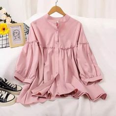 Size : S,M,L,XL,XXL
LD : 90,95,100,110,120
Bahan : Wolfis
Harga cuma Rp 95.000 an aja^^ Trendy Fashion Tops Long, Áo Blu, Elegant Fashion Outfits, Stylish Short Dresses, Fashion Tops Blouse, Trendy Fashion Tops, Stylish Dress Book, Oversized Blouse, Blouse Styles