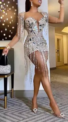 Rhinestone Mirror, Mirror Dress, Prom Dress Beaded, Sparkly Dresses, Prom Outfit, Party Mini Dress, Tassel Dress, Prom Outfits