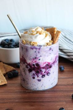 Blueberry Cheesecake Overnight Oats, Cheesecake Overnight Oats, High Protein High Fiber, Blueberry Overnight Oats, Overnight Oats Recipe Healthy, Blueberry Cheesecake