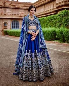 Dress Lehenga, Saree Bollywood, Lehnga Dress, Work Lehenga, Designer Bridal Lehenga, Indian Bridal Lehenga, Anita Dongre, Blue Lehenga, Indian Lehenga