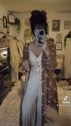 JessSchubert on LTK Classy Hippy Style, Mom Outfit Midsize, Boho Vegas Outfit, Classy Hippie Style, Boho Office Outfit, Boho Rocker Chic Style, Boho Mom Style, Edgy Boho, Boho Mom