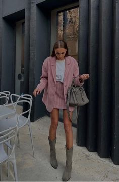 Trend Outfit Autumn 2023, European Autumn Outfits 2023, Fun Casual Outfits, Quoi Porter, Cooler Look, Looks Street Style, Chic Outfit, Looks Chic