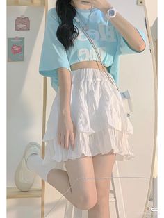 Korean Fashion Kpop Inspired Outfits, Chinese Fancy Dress, Streetwear Lifestyle, Design Makeup, Korean Fashion Kpop, Lit Outfits, Cute Skirt Outfits, Cute Dress Outfits, Dress Design Sketches