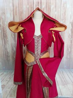 LARP dress in different colors