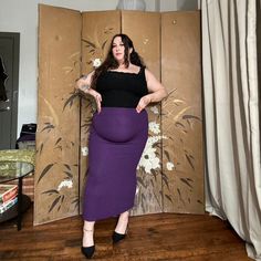 1990s Dynamite Purple Midi Skirt. Polyester Spandex. Tag size Large. Good condition. W 34-46 H 44-52 L 40 Models height: 5'3 Bra size: 44DD  Measurements: 50 44 58  Usually wears 1X 2X top 2X 3X bottoms    All sales are final. Reminder these items are vintage, expect wear & age to be present. I do my best to point out flaws. Measurements are taken in inches with the garment laying flat. Measurements are then doubled where appropriate (bust hips waist).  Feel free to make an offer, however I only 3x Womens Fashion, Purple Midi Skirt, Plus Size Boutique, Curvy Model, Plus Size Vintage, Plus Size Beauty, Curvy Girl Outfits, Curvy Fashion, Polyester Spandex