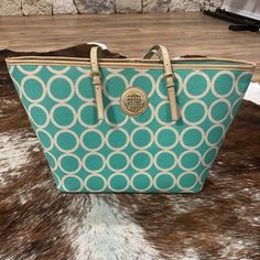 Super Cute New Without Tags! Trendy Turquoise Tote Bag, Turquoise Tote Shoulder Bag For Shopping, Turquoise Tote Shoulder Bag, Large Tote Bag, Large Tote, Gold Hardware, Shoulder Bags, Color Blue, Super Cute