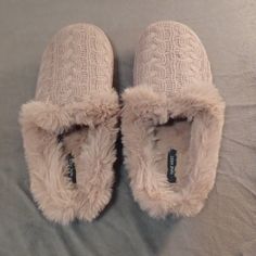 Nine West Bedroom Slippers. Tan/Taupe. Faux Fur Is So Soft. Inside Is Also Faux Fur. Sized As A Medium (7-8) But Seems A Little Small For An 8. See Measurements. Nwot Cozy Super Soft Beige Slippers, Beige Super Soft Winter Slippers, Winter Super Soft Beige Slippers, Super Soft Beige Winter Slippers, Comfy Super Soft Beige Slippers, Comfortable Beige Synthetic Slippers, Beige Synthetic Slippers For Winter, Beige Synthetic Winter Slippers, Beige Synthetic Indoor Slippers