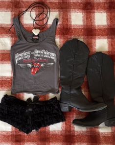 Rock Star Outfit, Fest Outfits, Early 2000s Fashion, Outfit Inspo Summer, Country Outfits, Lookbook Outfits, Festival Outfit, Festival Outfits