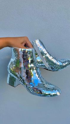 Disco Tiles, Diy Disco Ball, Diy Kostüm, Dr Shoes, Concert Fits, Taylor Swift Concert