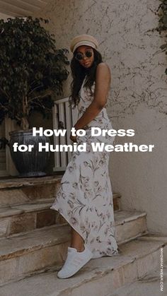 Hot Rainy Weather Outfit, Humid Weather Outfit Rainy Days, Outfit Humid Weather, Humid Outfit Ideas, How To Dress For Hot Humid Weather, Outfits For Heat And Humidity, Humidity Outfit Summer, Humid Outfit Summer, Hot And Rainy Weather Outfits