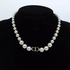 Christian Dior Pearl Necklace Metal Whit Item Description Brand Christian Dior Color White Material Metal Size(Cm) Total Length:38cm(Approx) Size(Inch) Total Length:15.0inch(Approx) Style Necklace Accessory There Is No Item Box And Dust Bag. We Will Send Only The Item Which Is Put In The Photo. Serial No. - Rank B Condition Outside Surfaceslight Scratches Inside - Pocket - Corner - Odor No Offensive Odor To Us. Dior Pearl Necklace, Dior Jewelry, Style Necklace, Metal Necklaces, Accessories Necklace, White Material, Womens Jewelry Necklace, Inside Pocket, Christian Dior