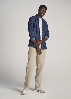 About Our Tall Chinos New name, same great fit.We used to call these 'semi-relaxed', but we realized that we were selling them short. These chinos are a true relaxed fit - the same fit you know & love. The only change is the name. One of our most versatile chinos for tall men...yet. These men's tall pants are easy to dress up or down and ready to wear anywhere. Our Mason Chinos have a straight leg with a relaxed fit meaning they have a little bit of extra give but won't feel baggy or loose. Prio Light Khaki Pants Outfit Men, Casual Relaxed Fit Chinos With Standard Cut Leg, Relaxed Pants Outfit Men, Casual Unstructured Bottoms With Welt Pockets, Light Khaki Pants Outfit, Khaki Pants Outfit Men, Khaki Pants Outfit, Pants Outfit Men, Relax Pants