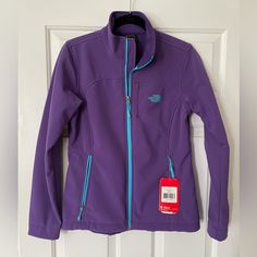 New With Tag. Fitted Spring Outerwear By The North Face, The North Face Purple Long Sleeve Outerwear, The North Face Purple Outerwear For Fall, North Face Winter Coat, Women Ski Jacket, North Face Windbreaker, Everyday Jacket, Triclimate Jacket, Fleece Lined Jacket