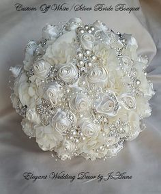 wedding garter with white flowers and pearls