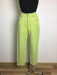 "Vintage Woman's High Rise Green Cotton Pants  Brand: HiS Fabric: 95%Cotton 5% Licra  Fabric stretches  Vintage condition very good. Label Size: GB14 F42 I/E 44 Please rely on measurements. Measurements (lying flat) Waist: 15\"/ 38cm. Hips: 18,5\"/ 47cm, Rise: 10,2\"/ 26cm, Inseam: 27,6\"/ 70cm. Length: 37\"/ 94cm. Please double check measurements to insure a proper fit. Remember to allow yourself some extra room for movement. You can compare this with something from your closet that fits you well. Please note that color of the items on the presented images may slightly vary depending on the different monitors. SHIPPING  I ship worldwide via Priority mail (Latvijas Pasts) from Latvia. I ship from Europe so please allow 2 to 4 weeks for the package to arrive if you live overseas. Europe 5-1 Green Cotton Pants, 70s Women, Green Trousers, Pants Green, Patchwork Jacket, Flowy Pants, Tapered Trousers, Straight Trousers, Summer Blouses