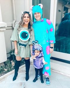 Disney Family Halloween Costumes, Monsters Inc Halloween Costumes, Disney Family Costumes, Monsters Inc Halloween, Family Halloween Costume Ideas, Family Themed Halloween Costumes, Family Halloween Costume, Themed Halloween Costumes, Halloween Costumes For 3