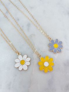 Fun flower necklace on a 14k gold filled chain with 14k gold filled jumprings/clasp! Perfect for all ages, great as children jewelry or adults for layering necklaces! Choose color and length! Giftbox included. Cute Flower Necklace With Flower Charm, Cute Flower Necklace As A Gift, Cute Flower Shaped Necklace For Gift, Cute Flower Necklace For A Gift, Cute Flower Necklace For Gifts, Cute Flower Necklace Gift, Yellow Flower Jewelry For Mother's Day, Cute Flower-shaped Jewelry With Flower Charm, Cute Gold Jewelry With Flower Charm