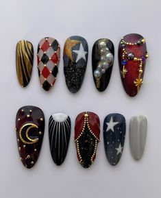 Circus Nails, Ongles Goth, Nails Star, Nail Long, Almond Press On Nails, Nails Hand Painted, Long Stiletto, Goth Nails