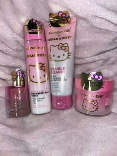 Hello Kitty Products, Hello Kitty Accessories, Hello Kit, Bath And Body Works Perfume, Shower Skin Care, Pink Hello Kitty, Bath And Body Care