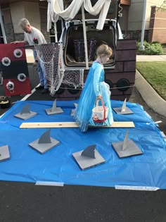 Shark Theme Trunk Or Treat, Trunk Or Treat Under The Sea Theme, Trunk Or Treat Beach Theme, Shark Trunk Or Treat Ideas For Cars, Trunk Or Treat Ocean Theme, Jaws Trunk Or Treat Ideas, Walk The Plank Trunk Or Treat, Underwater Trunk Or Treat, Beach Trunk Or Treat