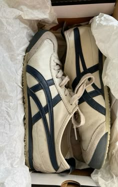 Onitsuka Tiger Shoes, Tiger Shoes, Flat Water, Best Shoes, Onitsuka Tiger