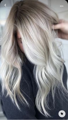 Platinum Blonde Balayage, Balayage Blond, Platinum Blonde Hair Color, Latest Hair Color, Balayage Blonde, Makijaż Smokey Eye